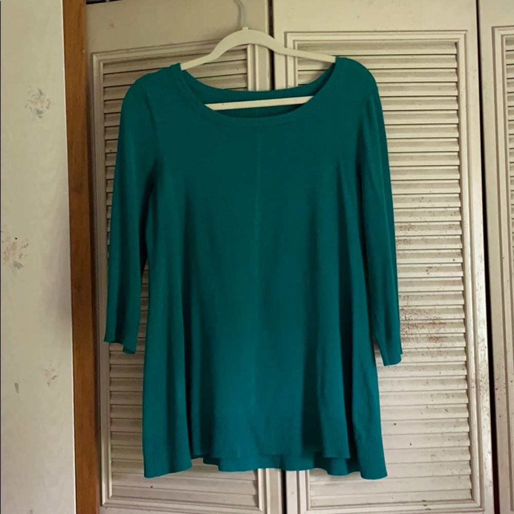Women’s Green Love Sleeve Shirt
